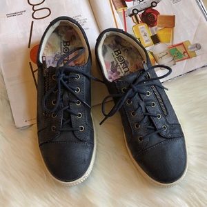 born sun slip on sneaker